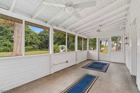 8 Orchard Rd, Middlesex, NJ 08846 photo 22