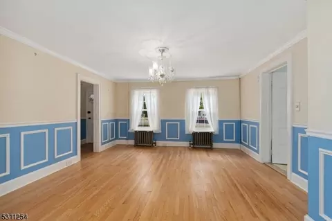 8 Orchard Rd, Middlesex, NJ 08846 photo 7