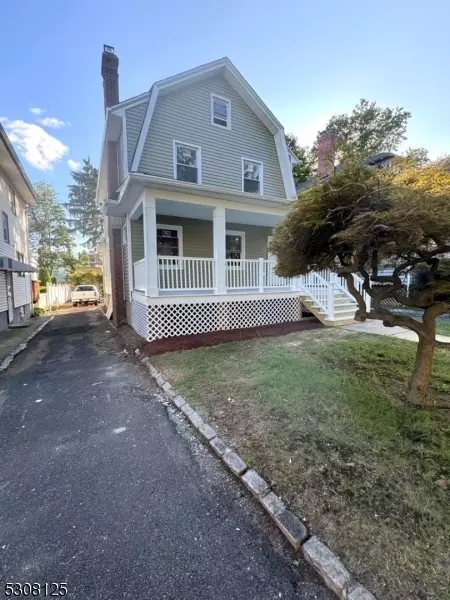 67 Ely Pl, East Orange, NJ 07017