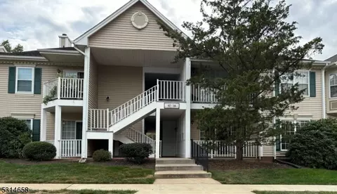 111 Reading Cir, Bridgewater, NJ 08807