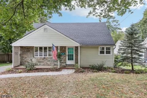 143 Runnymede Rd, West Caldwell, NJ 07006
