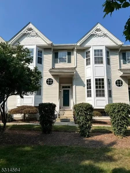 10 Cummington Ln, Flemington, NJ 08822