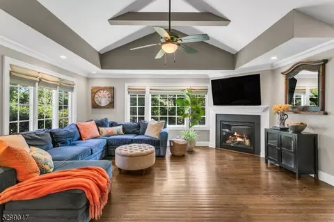 65 Keats Rd, Bernards, NJ 07920