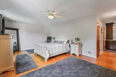 Bedroom - 39 Springhill Rd, Randolph, NJ 07869 photo 2 of 10