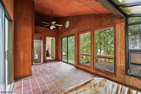 Entry Way - 39 Springhill Rd, Randolph, NJ 07869 photo 4 of 5