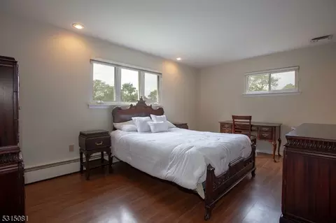 31 Augusta Dr, Wayne, NJ 07470 photo 23