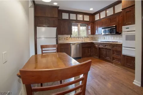 31 Augusta Dr, Wayne, NJ 07470 photo 18