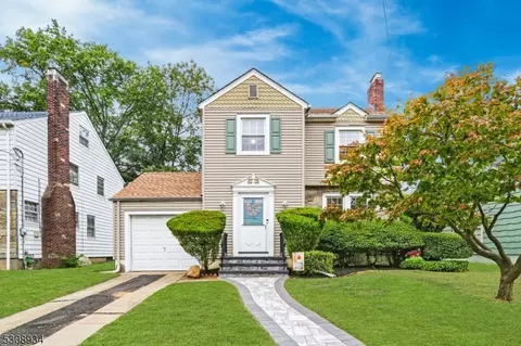 465 Elinor Ave, Roselle Park, NJ 07204