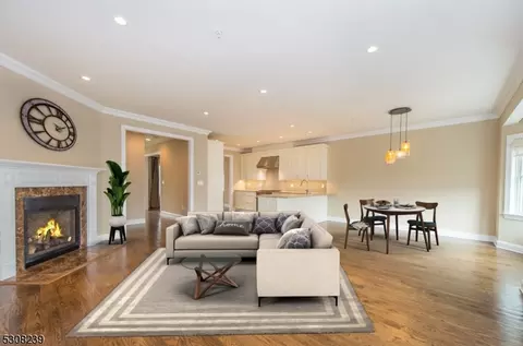 3 Foley Sq # C, New Providence, NJ 07974