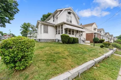 288 Harrison St, Nutley, NJ 07110