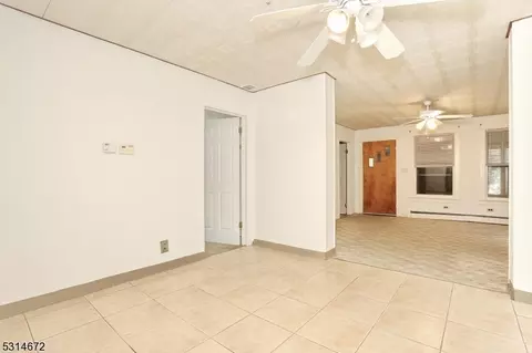 1286 Ringwood Ave, Wanaque Boro, NJ 07420 photo 12