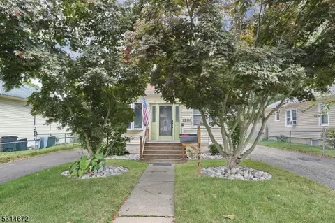 1286 Ringwood Ave, Wanaque Boro, NJ 07420 photo 32