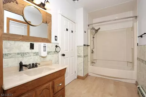 1286 Ringwood Ave, Wanaque Boro, NJ 07420 photo 21