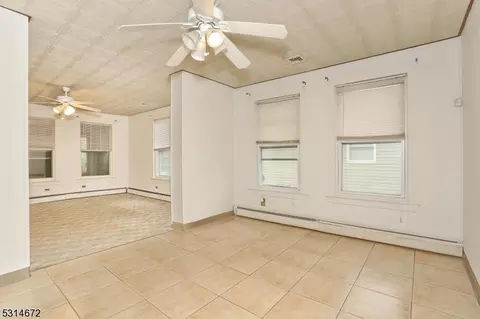 1286 Ringwood Ave, Wanaque Boro, NJ 07420 photo 11