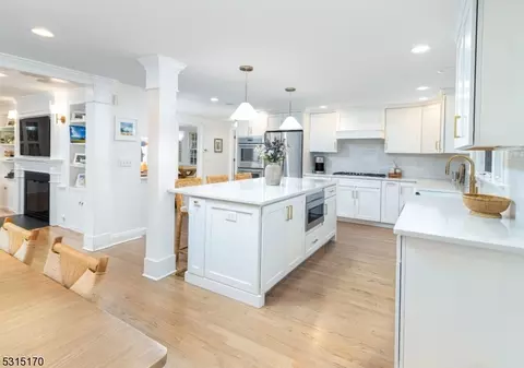 8 Jackson Ave, Chatham, NJ 07928 photo 3