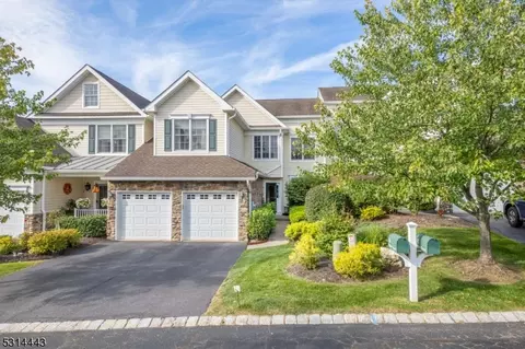 45 Briar Ct, Hamburg, NJ 07419