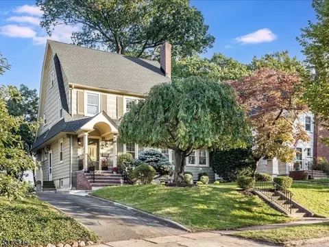 101 Hawthorne Ave, Glen Ridge, NJ 07028
