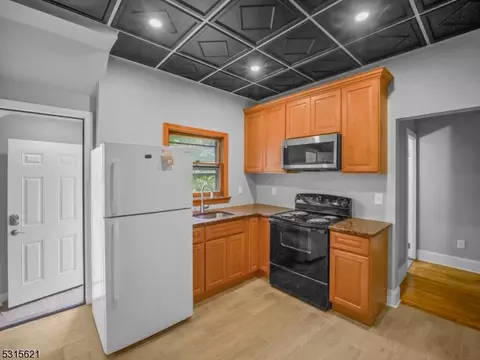 316 John St, Bound Brook, NJ 08805 photo 12