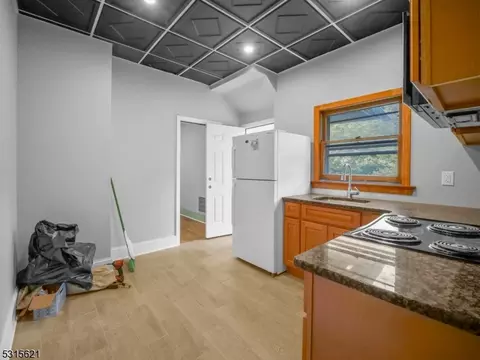 316 John St, Bound Brook, NJ 08805 photo 13
