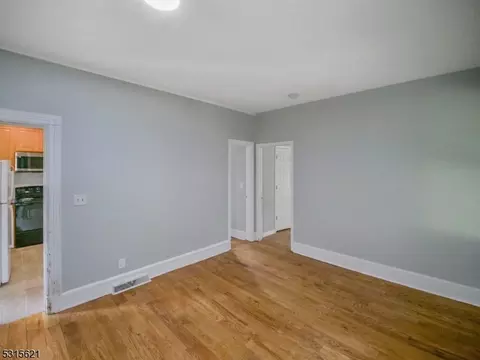 316 John St, Bound Brook, NJ 08805 photo 5
