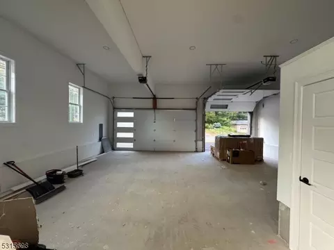 9 Timber Rd, Edison, NJ 08820 photo 6