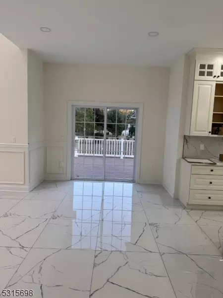 9 Timber Rd, Edison, NJ 08820 photo 23