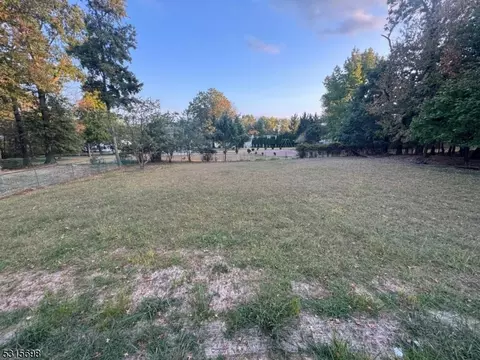 9 Timber Rd, Edison, NJ 08820 photo 42