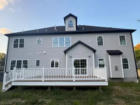 9 Timber Rd, Edison, NJ 08820 photo 43