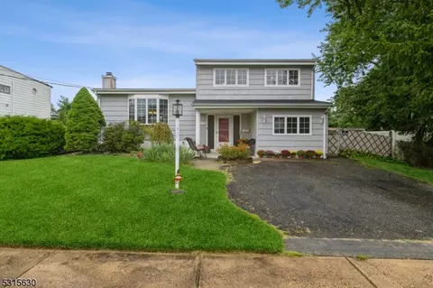 24 Lincroft Ave, Old Bridge, NJ 08857