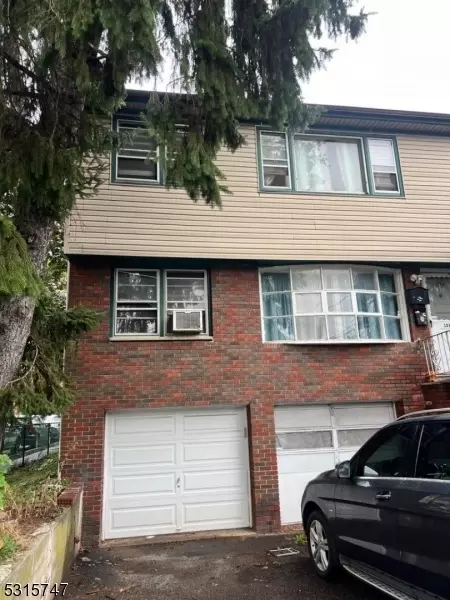 125 Webster St, Irvington, NJ 07111