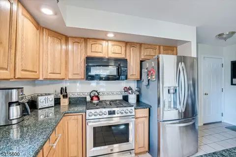 40 E Young St, Somerville, NJ 08876 photo 13