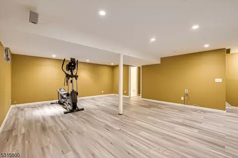 40 E Young St, Somerville, NJ 08876 photo 31