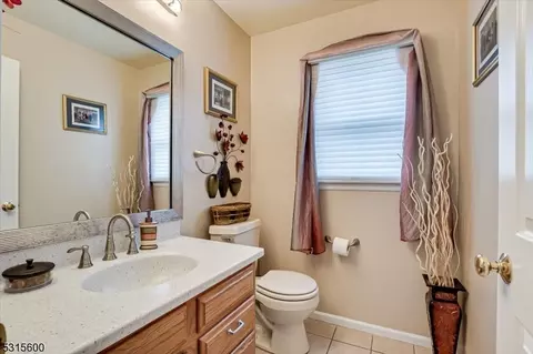 40 E Young St, Somerville, NJ 08876 photo 14