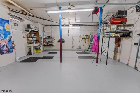 100 Clark St, Wayne, NJ 07470 photo 21