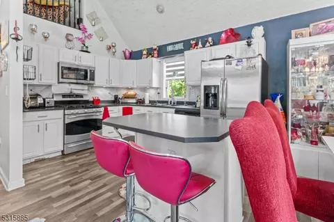 100 Clark St, Wayne, NJ 07470 photo 9