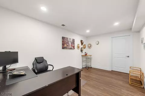 18 E Hartwick Dr, Skillman, NJ 08558 photo 34