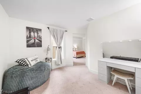 18 E Hartwick Dr, Skillman, NJ 08558 photo 27