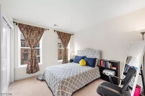 18 E Hartwick Dr, Skillman, NJ 08558 photo 32