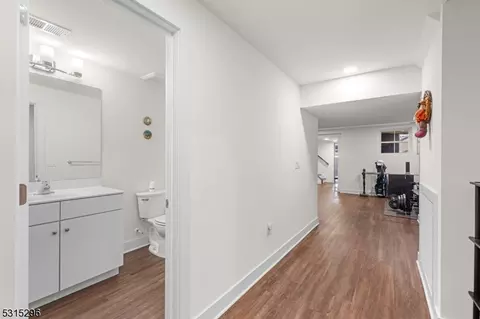 18 E Hartwick Dr, Skillman, NJ 08558 photo 35
