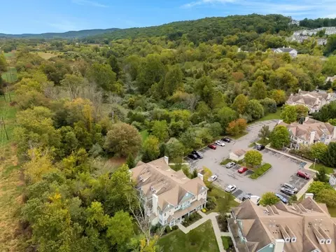 236 Old Farm Dr, Great Meadows, NJ 07838