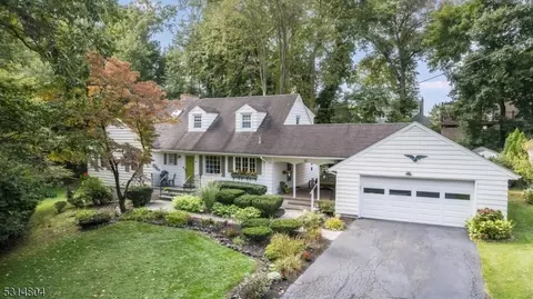 10 Glen Blvd, Glen Rock, NJ 07452