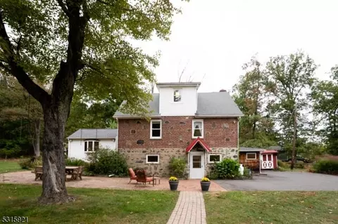524 Spring Hill Rd, East Amwell Twp, NJ 08558 photo 2