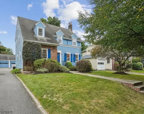 49 Dodd St, Montclair, NJ 07042 photo 3