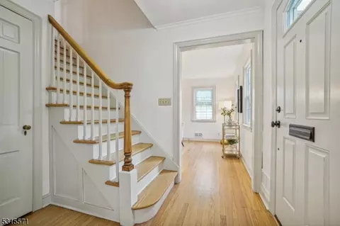 49 Dodd St, Montclair, NJ 07042 photo 4
