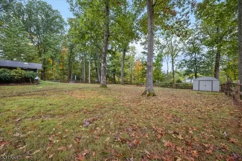 27 Forest Dr, Flemington, NJ 08822 photo 26