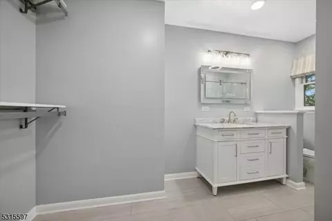 27 Forest Dr, Flemington, NJ 08822 photo 16