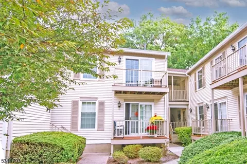 196 Jamestown Rd #196, Basking Ridge, NJ 07920