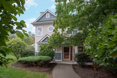 163 Old Farm Dr, Great Meadows, NJ 07838