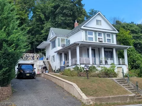 205 Mount Hope Ave, Dover, NJ 07801