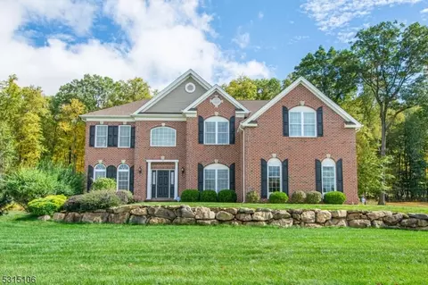 10 Marcin Way, Mount Olive, NJ 07836